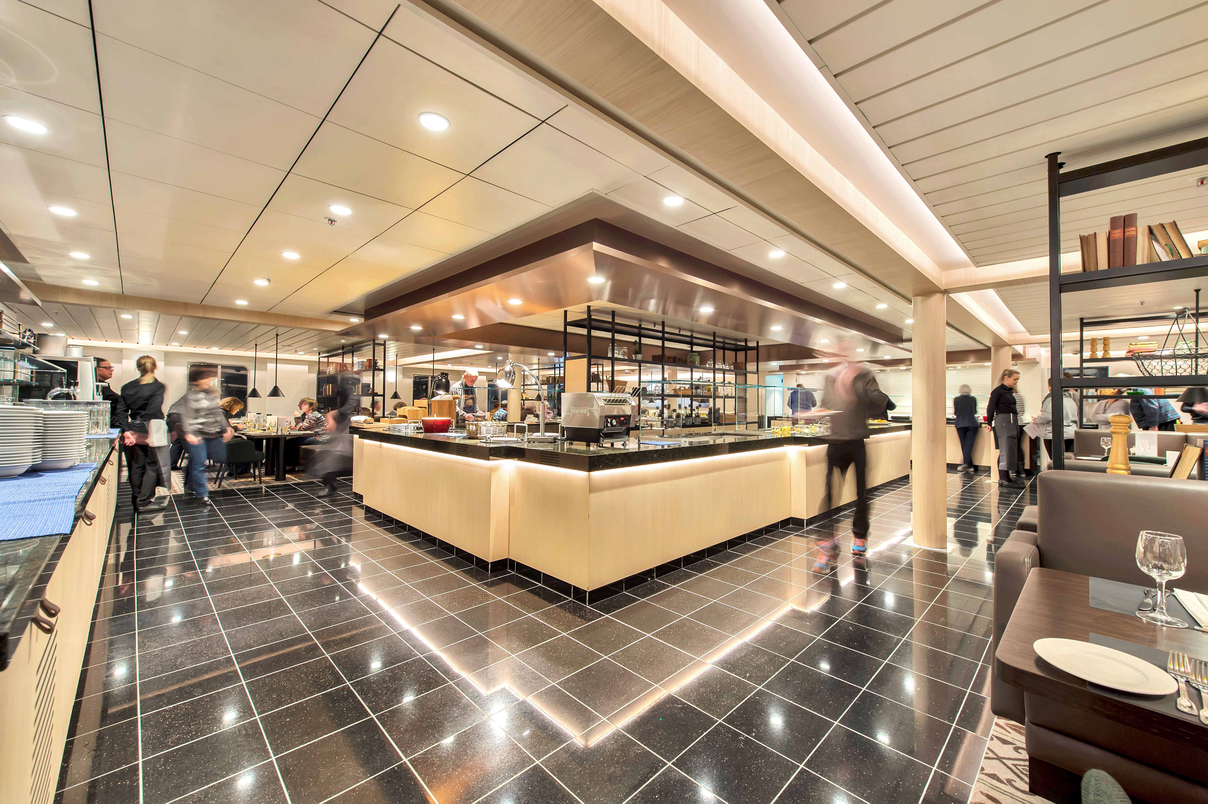 MS Kong Harald - Torget